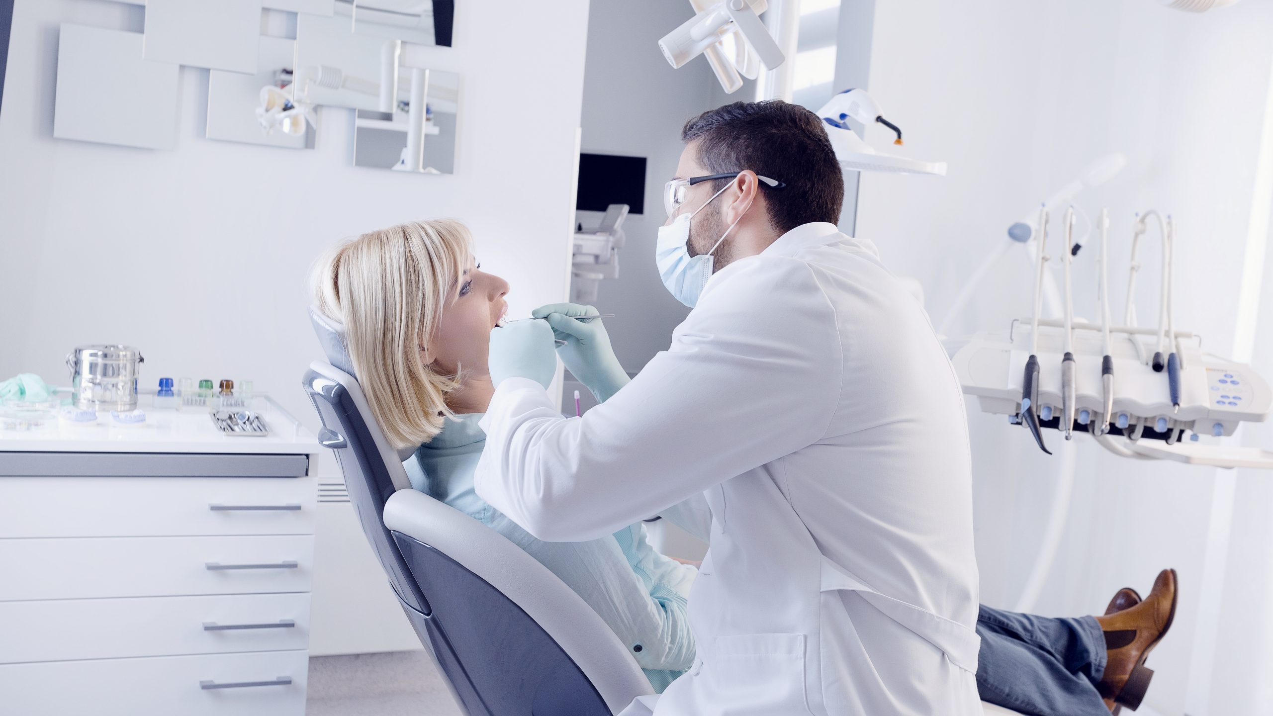 Dentist in Huron, CA